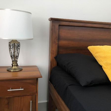 City Tower, Luxury 2 Two Bed Seaview Apartment Colombo Dehiwala-Mount Lavinia Eksteriør bilde