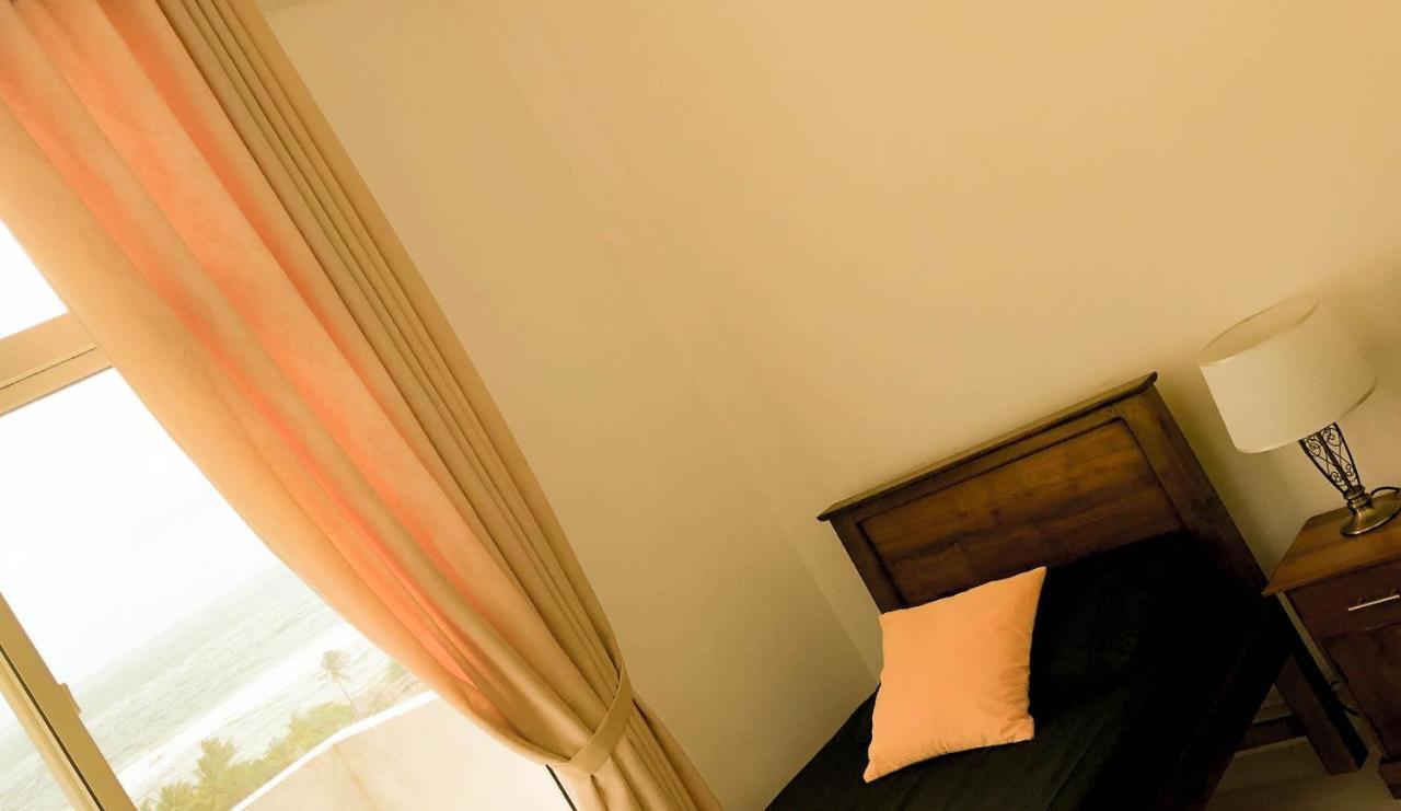 City Tower, Luxury 2 Two Bed Seaview Apartment Colombo Dehiwala-Mount Lavinia Eksteriør bilde